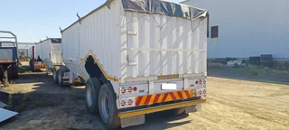 2020 TRAILORD SA 2020 Trailord SA Grainlink (bottom dumper)