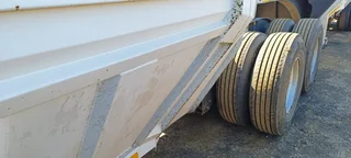 2020 TRAILORD SA 2020 Trailord SA Grainlink (bottom dumper)