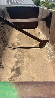 2006 Top trailer tridem dual bin side tipper