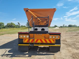 2013 Top Trailer 30m³ Side tipper