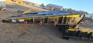 1978 Henred Tridem Folding Neck Lowbed