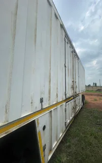 1999/2000 UTB Pantech Welldeck interlink