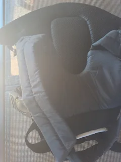 Baby car seat and baby carrier