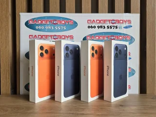 IPHONE 17 RANGE 1 YEAR WARRANTY