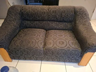 Three piece lounge suite