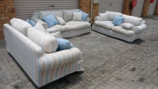 Coricraft Santorini 3 piece lounge suite