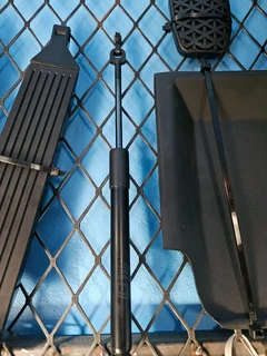 Bmw e30 bonnet shock new