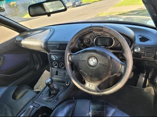 Bmw z3 stripping for spares