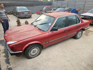 Bmw e30 318i chrome bumper stripping for spares