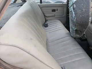 Bmw e30 318i chrome bumper stripping for spares