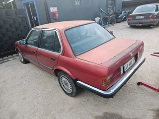Bmw e30 318i chrome bumper stripping for spares