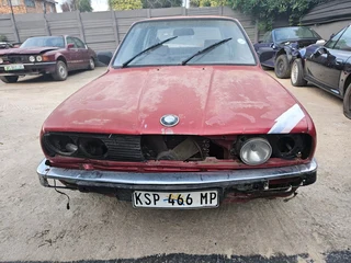 Bmw e30 318i chrome bumper stripping for spares