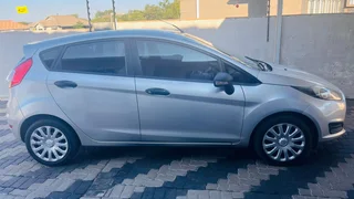 2014 Ford Fiesta Hatchback