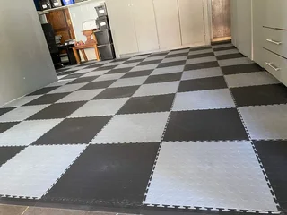 PVC DIMPLE INTERLOCKING MAT&#39;S