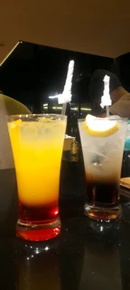 Private cocktail barman available for hire