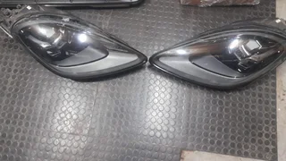 Porsche Cayanne Headlights