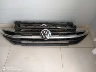 2024 Vw Amarok Grills
