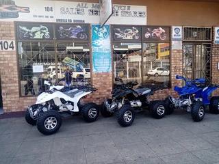 SCOOTER 125CC    SPECIAL  XXX MOTOCYCLE  [ 104 UMBILO ROAD DURBAN