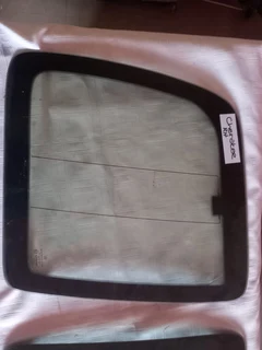 Jeep Cherokee KJ Rear Fixed Windows Each