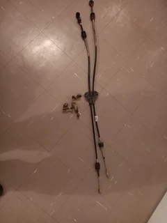 Ford Focus 1.0 Manual Gear Selector - Transmission Cables Each