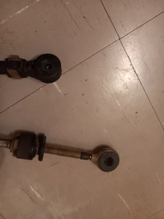 Ford Focus 1.0 Manual Gear Selector - Transmission Cables Each