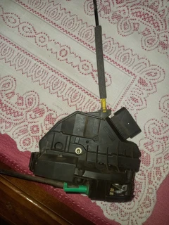 Ford Kuga Front and Rear Electric Door Locks Each