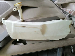 Chevrolet Trailblazer Windscreen Water Bottle