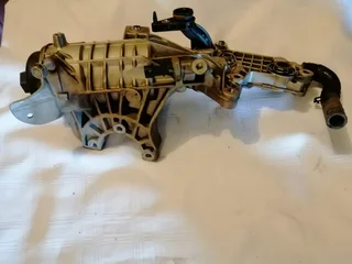 Chevrolet Trailblazer 2.8 LTZ Oil Filter Assembly