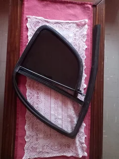 Chevrolet Trailblazer Rear RH Door Quarter Glass