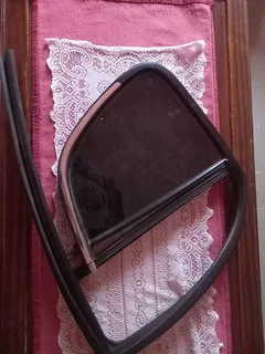 Chevrolet Trailblazer Rear RH Door Quarter Glass