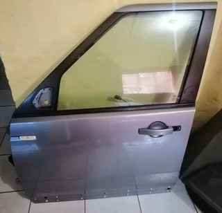 Discovery 3 / 4 Front and Rear Doors Each