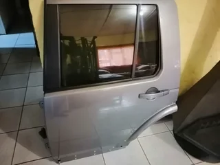 Discovery 3 / 4 Front and Rear Doors Each