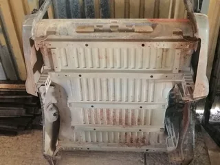 2015 Isuzu KB Extra Cab Bin