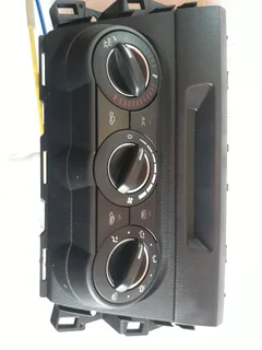 2017 Mazda 3 Climate Control Unit