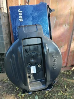 2008 Jeep Cherokee KJ Rear Tail Gate with Spare Wheel Carrier