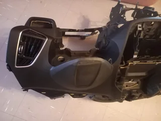 Ford Kuga Dash with Passenger Airbag