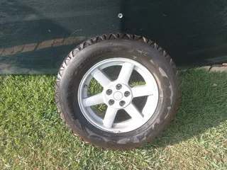 Jeep Cherokee KJ Mag Wheels Pcd 5 x 114.3 x 17 inch : Each