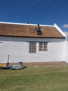 Lapa and Thatching Services for All Projects | New Roofs, Repairs &amp; Maintenance