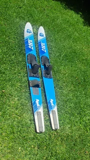 Ski's - Ad posted by Ben Krogmann