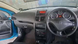 Peugeot 207,2008 model