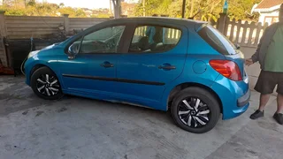 Peugeot 207,2008 model