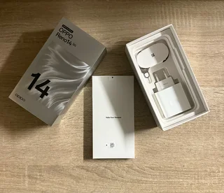 OPPO Reno 14 512 Gig 5G Dual Sim Luminous Green, Brand new unused