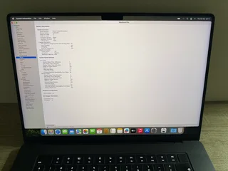 Apple MacBook Pro 16 inch M3 Pro 512 Gig SSD Space Black, Immaculate condition