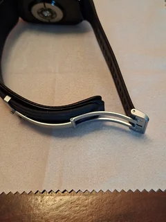 Huawei D2 blood pressure smartwatch