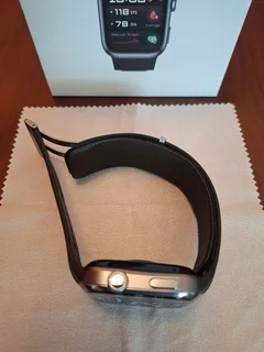 Huawei D2 blood pressure smartwatch