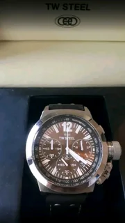 Im Looking To Buy An Original Men's Tw Steel Or Hugo Boss Watch