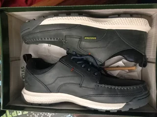 Brand New Original Men's Dakotas Moccasins Genuine Leather Size 11 One Only