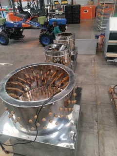 Chicken plucker machine