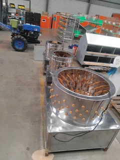 Chicken plucker machine