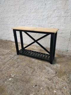 Servers/Entrance Tables/Console Tables